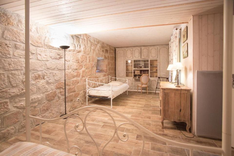 Chateau De Pleneselve Bon-Encontre Eksteriør bilde